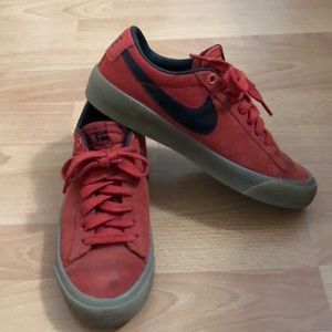 Red Nike Grant Taylor skate shoes